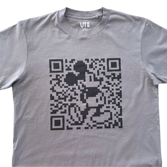 Disney T-Shirt Bundle | Large | Grey QR Code Tee & Blue Patriotic Stars/ Stripes - Picture 4 of 6